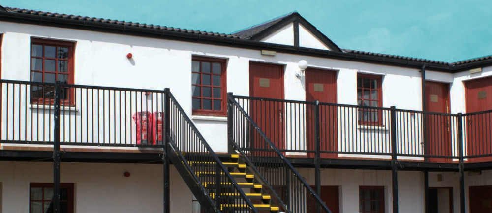 דאנדי Longforgan Coaching Inn מראה חיצוני תמונה