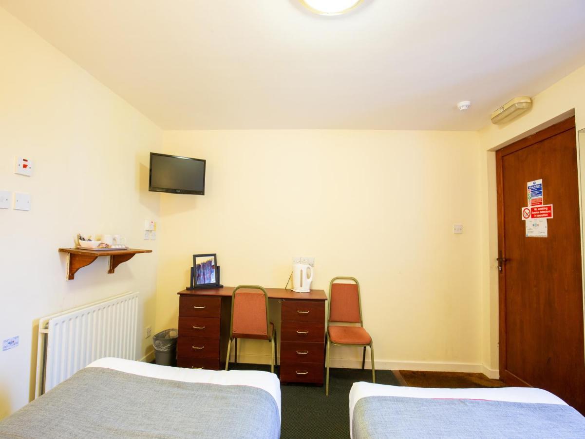 דאנדי Longforgan Coaching Inn מראה חיצוני תמונה